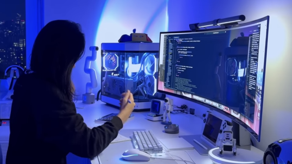 Module 02 — Building a Portfolio That Gets You Noticed